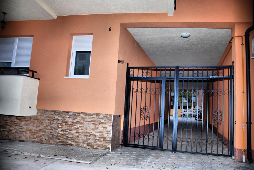 Apartman Milkovic 2 Sombor Exterior photo